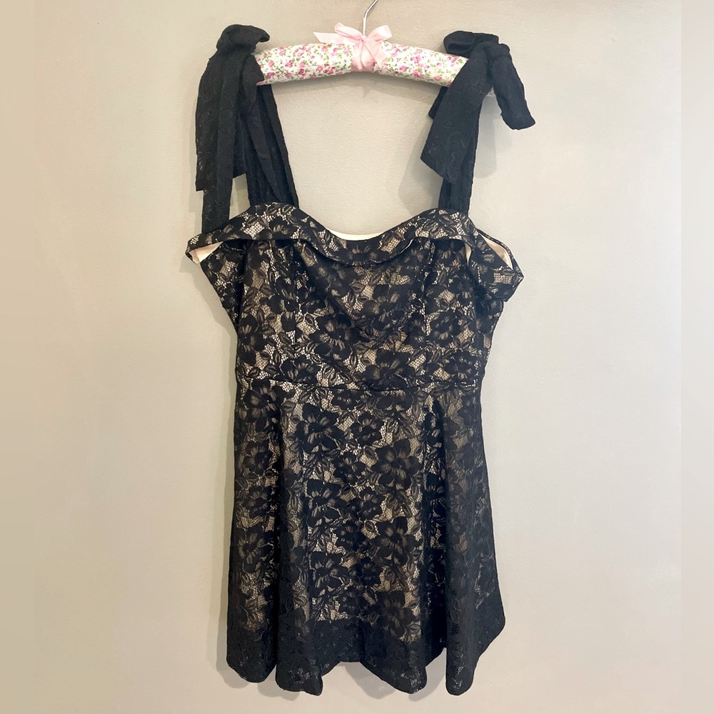 NWT Elegant Black Lace Mini Dress with Bow Straps Size XL